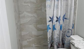 717 MANNS HARBOR Dr, Apollo Beach, FL 33572