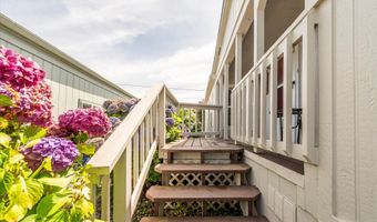 97940 W Benham Ln 4, Brookings, OR 97415