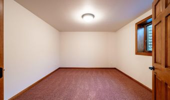 27 Hilltop Dr, Buffalo, WY 82834