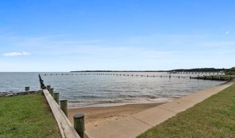 621 HARBOR Dr, Annapolis, MD 21403