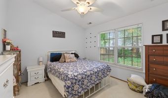 626 Thornbird Cir, Boiling Springs, SC 29316