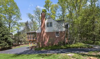 11836 HUNTING RIDGE Ct, Potomac, MD 20854
