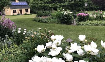 719 Walker Hill Rd, Barnard, VT 05031