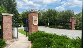 1811 MAPLEWOOD Dr, Orlando, FL 32803