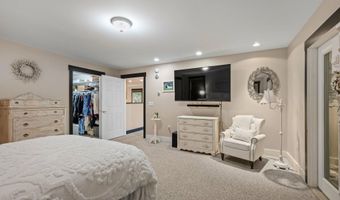32 Rapha Pl, Augusta, ME 04330