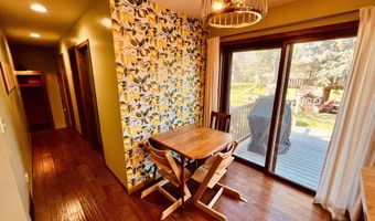 407 NE 17th Ave, Aberdeen, SD 57401