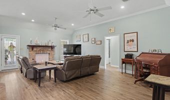 408 Saylor Dr, Biloxi, MS 39531