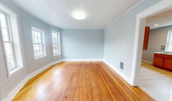 2216 4th St, Altoona, PA 16601