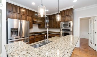 112 Loblolly Ln, Albany, GA 31721