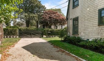 99 Coggeshall Ave 2, Newport, RI 02840