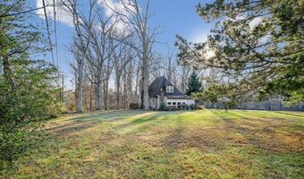 6022 VALLEY VIEW Dr, Alexandria, VA 22310