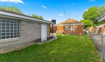 9299 Becker Ave, Allen Park, MI 48101