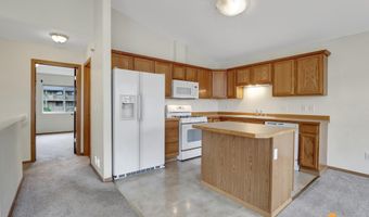 6594 Whispering Loop #A, Anchorage, AK 99504