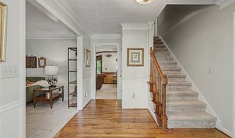 4802 Thornwood Dr, Acworth, GA 30102