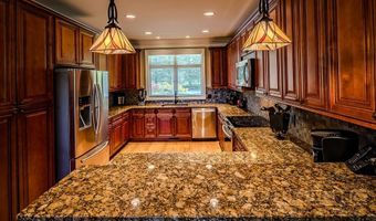 214 Pasture Ln, Banner Elk, NC 28604