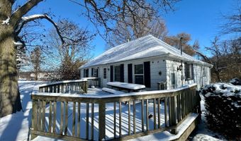 462 Knoxville Trl, Alpha, IL 61413