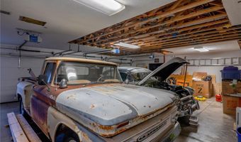 5901 Gibbs Rd, Andover, OH 44003