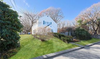 72 Berkshire Dr, Lincoln, RI 02802