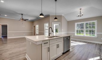 3585 Valley Forge Rd, Aynor, SC 29511