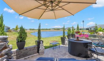 5828 WINDBREAK Ct, Apollo Beach, FL 33572