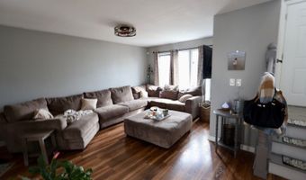 4 Sickle St, Andover, NJ 07801