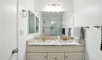 1038 Melrose Ave, Alameda, CA 94502