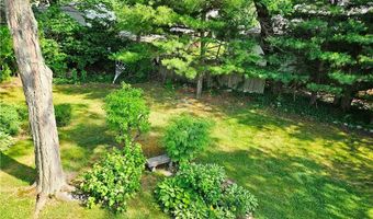 55 Lexington Ave, North Providence, RI 02904