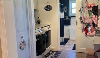 1124 E 17th St, Ashtabula, OH 44004