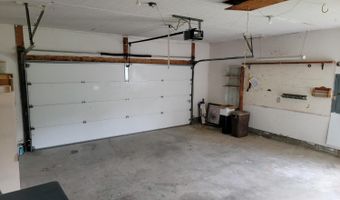 10827 Highridge Rd, Aurora, IN 47001