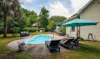 113 Meridian Rd, Beaufort, SC 29907