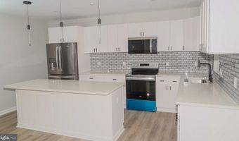 8906 CHESTNUT Ave, Bowie, MD 20720