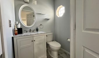 1217 Spray Ave, Beachwood, NJ 08722