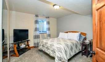 N9023 PAPERMAKER Pass, Menasha, WI 54952