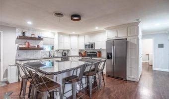2050 Brentwood Dr, Abilene, TX 79605