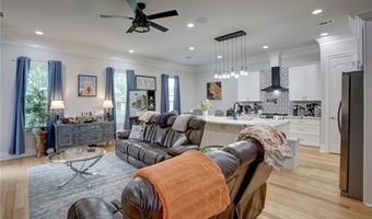 1913 MEHLE St, Arabi, LA 70032