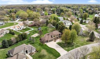 805 27th St SW, Austin, MN 55912