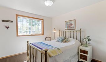 23041 Chisholm Trl, Bend, OR 97702