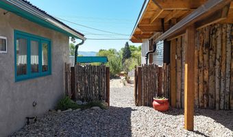 10 A Las Animas, Arroyo Seco, NM 87514