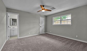 2404 N Robin St, Altus, OK 73521