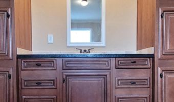 1927 N Twelfth St, Augusta, AR 72006