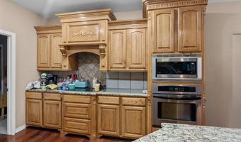 10 Sage Cir, Andrews, TX 79714