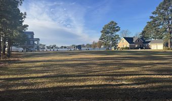 563 Creek Place Rd, Arapahoe, NC 28510