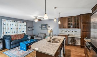 1810 N RIDGE Ave, Arlington Heights, IL 60004
