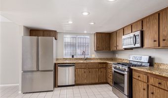 557 Chelsea Dr, Henderson, NV 89014