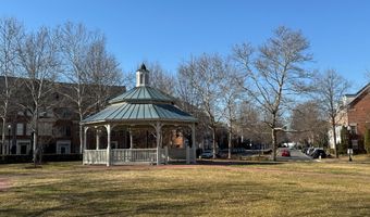 271 CAMERON STATION Blvd 103, Alexandria, VA 22304