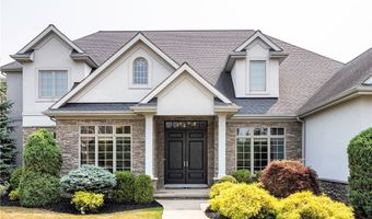 9 Dante Ct, Amherst, NY 14221
