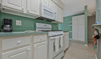 15 SILVERWOOD Cir 6, Annapolis, MD 21403