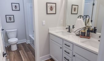 101 8th Ave NE Plan: Madison, Altoona, IA 50009