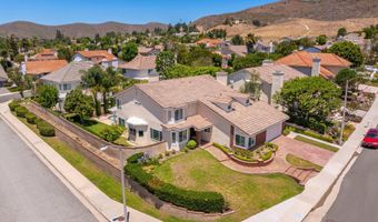 5801 Middle Crest Dr, Agoura Hills, CA 91301