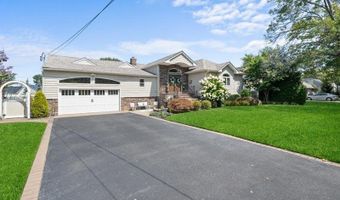 77 Shore Rd, Amityville, NY 11701